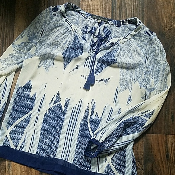 Rose & olive small Sheer Tassel Boho Feather top - Picture 3 of 8